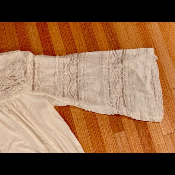 Suzanne Betro ivory white top brand new with tag lace sleeves - Picture 8 of 12